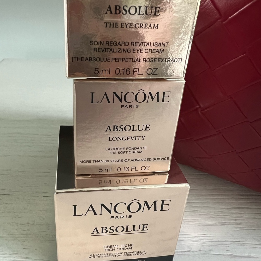 Lancôme Skincare & Makeup bonus set NWT - Picture 4 of 8